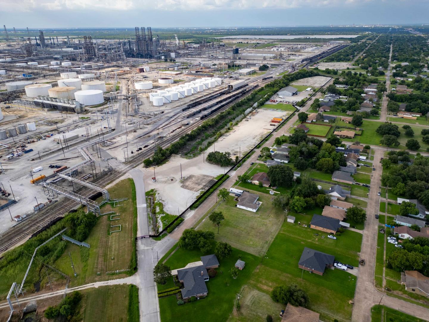 An overhead shot of refineries in Houston