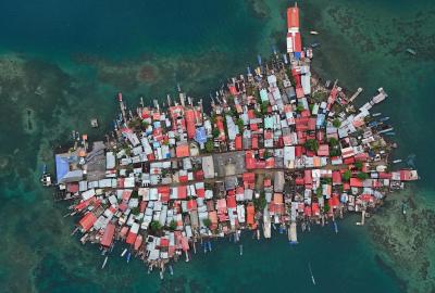 An aerial top-down shot of the island of Gardi Sugdub